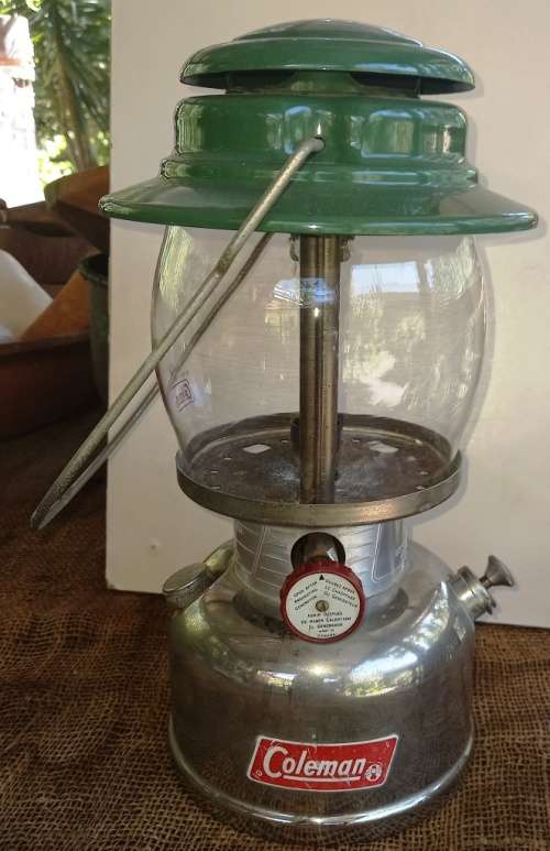 Coleman 639 Made in Canada 1/73 Kerosene Lamp/chrome tank/good cond. serviced- working