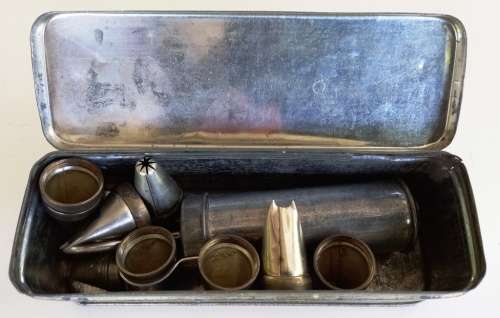 Vintage 1950`s good quality `Tala` Syringe for Cake Decorating-Made in England-in tin box