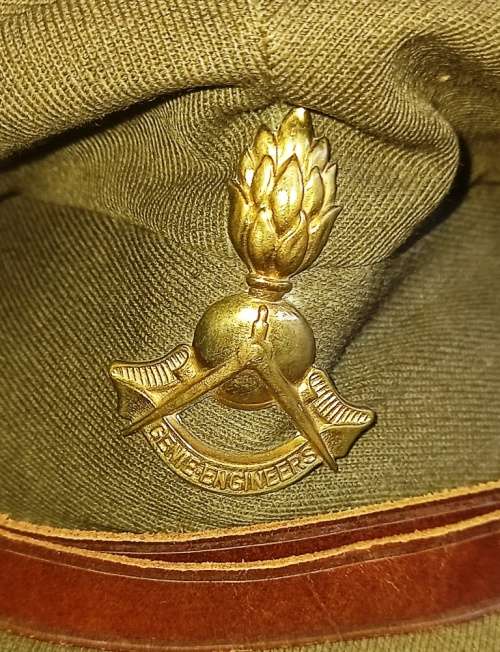 SA Army Genie Engineers Corps marked `A Product` from 60`s Peak cap with badge-inner dia 18 cm