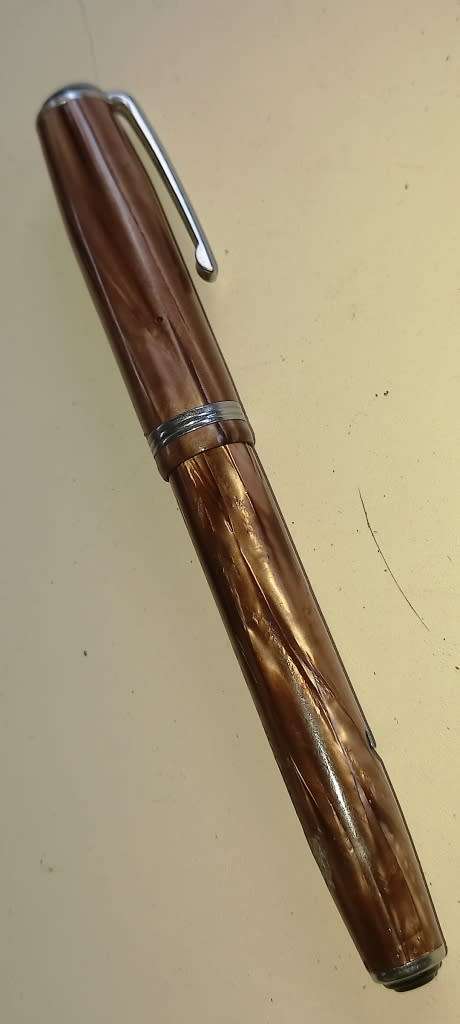Vintage Esterbrook Fountain Pen made in USA-Nib marked 2556