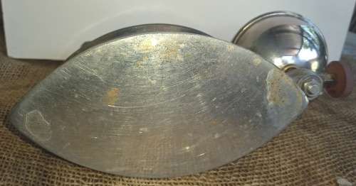 Rare vintage `Comfort` Steampunk Self Heating Gas Fuel heated Sad Iron made in USA