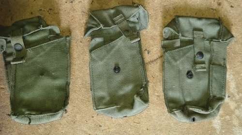 Old SADF Border War green ammo pouches in good condition-selling per item