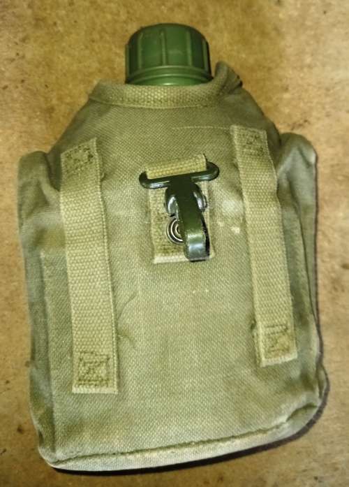 Old SA Army Bush War water bottles with stopper in canvas pouch