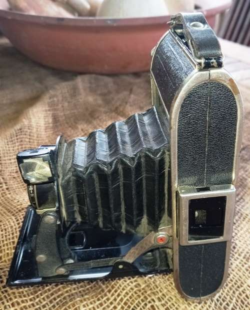 Vintage Voigtlander Bessa folding camera with Anastigmat 1:77 F10.5 lens