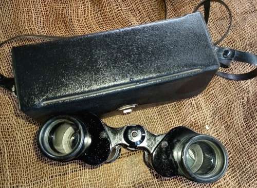 Vintage Zenith Coated Opticts-triple tested 8 x 30 Binoculars with carry box