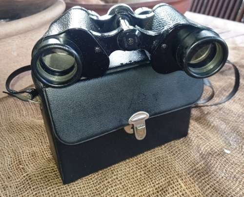 Vintage Zenith Coated Opticts-triple tested 8 x 30 Binoculars with carry box