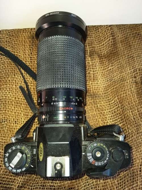 Vintage Ricoh KR-10x SLR Camera with zoom lens-28-200mm CCT 1:40 MC @72 610013 CPCAuto Macro-Good