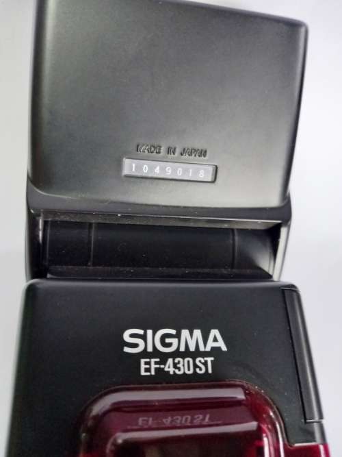 Sigma EF-430 ST  Flash For Sony Cameras