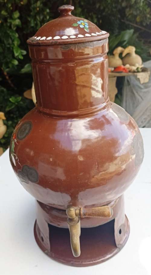 Big 3 piece Antique brown Enamel Coffee Confoor with lots of charachter-no holes