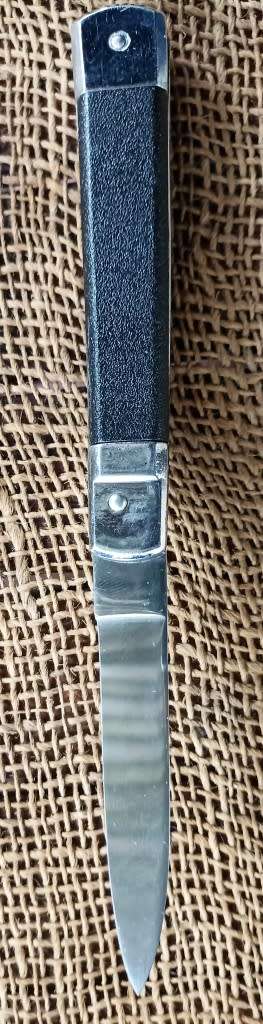 Vintage Italian Super-Stiletto `flick` automatic open knife in very good condition- L 20 cm open