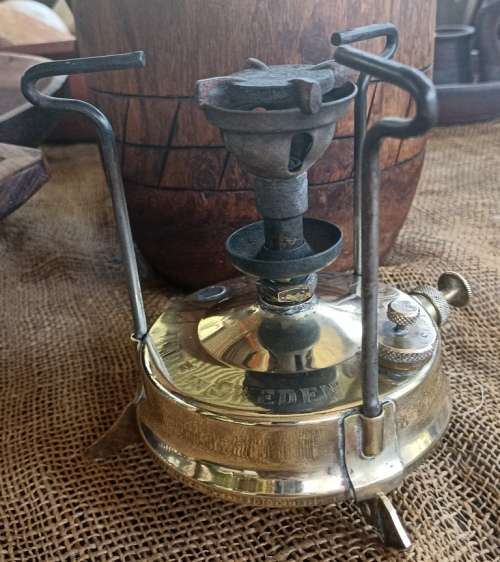 Vintage 1950`s small Optimus 96 - Made in Sweden brass camping Primus-fold in feet