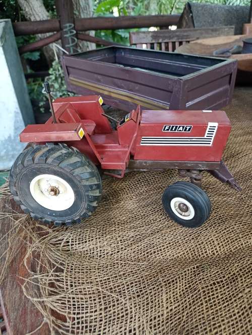 Vintage Red `Strike` Metal Fiat Tractor and Wagon