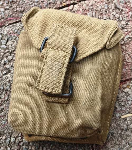 SADF Border War 1960`s canvas ammo pouch in good condition.