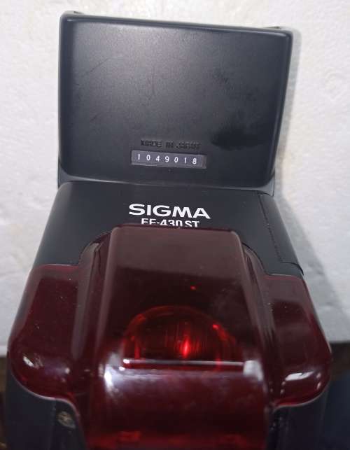 Sigma EF-430 ST  Flash For Sony Cameras