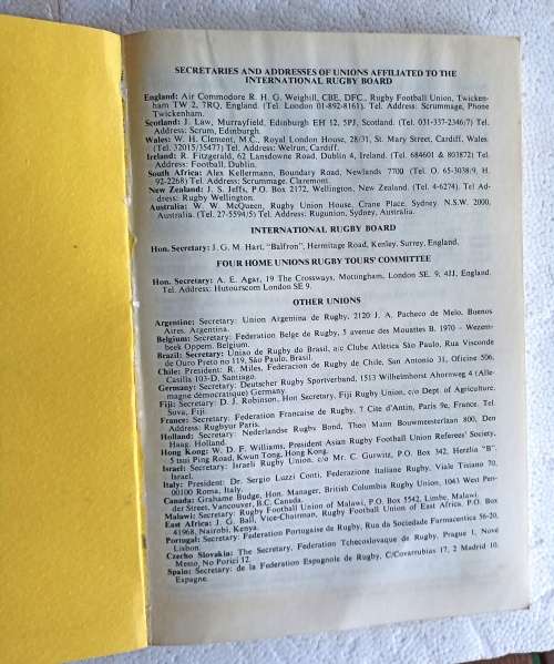 SA Laws of the Game of Footbal (As framed by International Rugby Footbal Board)-1974
