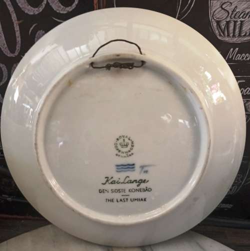 Royal Copenhagen 1968 -Denmark `The Last Umiak Kai Lange Konebad` Dia.18 cm Collectible Plate Blue