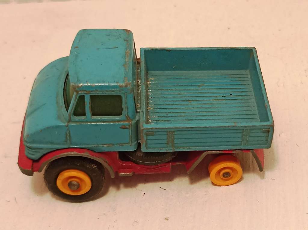 Matchbox  Series `Unimog` No N949- Made in England by Lesney