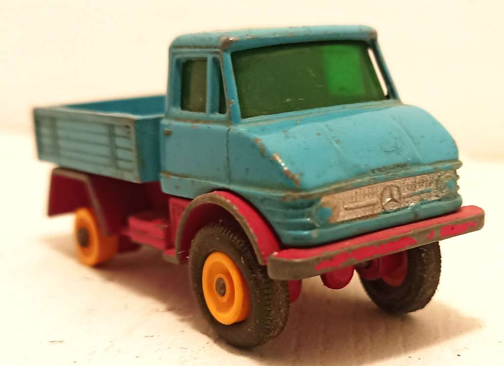 Matchbox  Series `Unimog` No N949- Made in England by Lesney