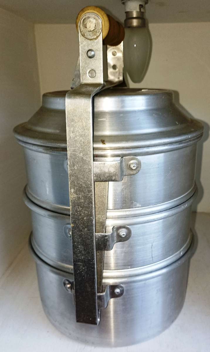 Vintage Inter locking Three Tier Aluminum Food Carrier-Good condition-H 30 cm, Dia 20 cm