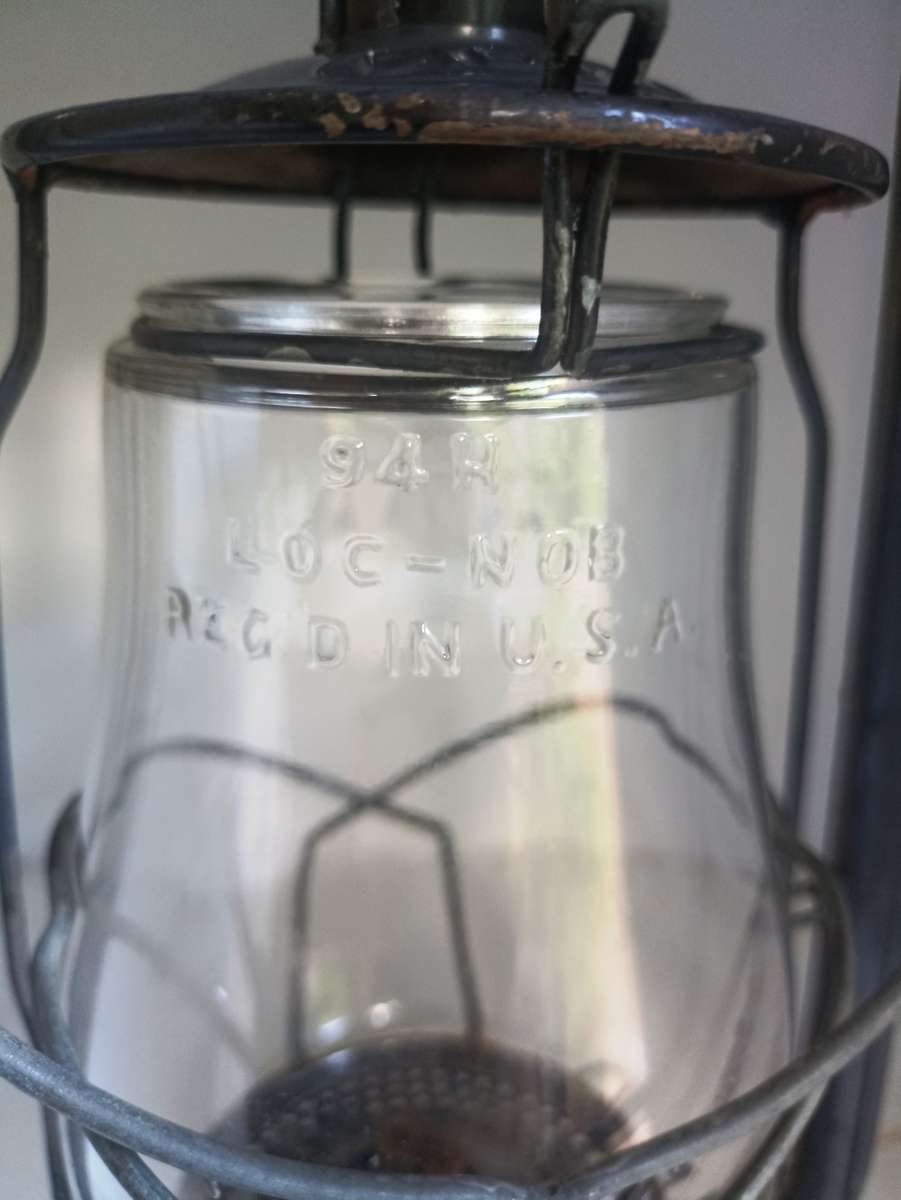 Vintage Dietz original Paraffin Lamp with original Dietz globe good condition