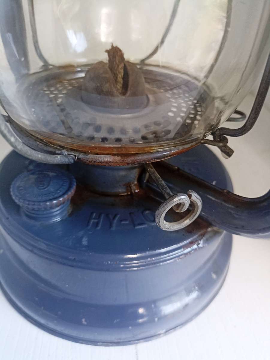 Vintage Dietz original Paraffin Lamp with original Dietz globe good condition