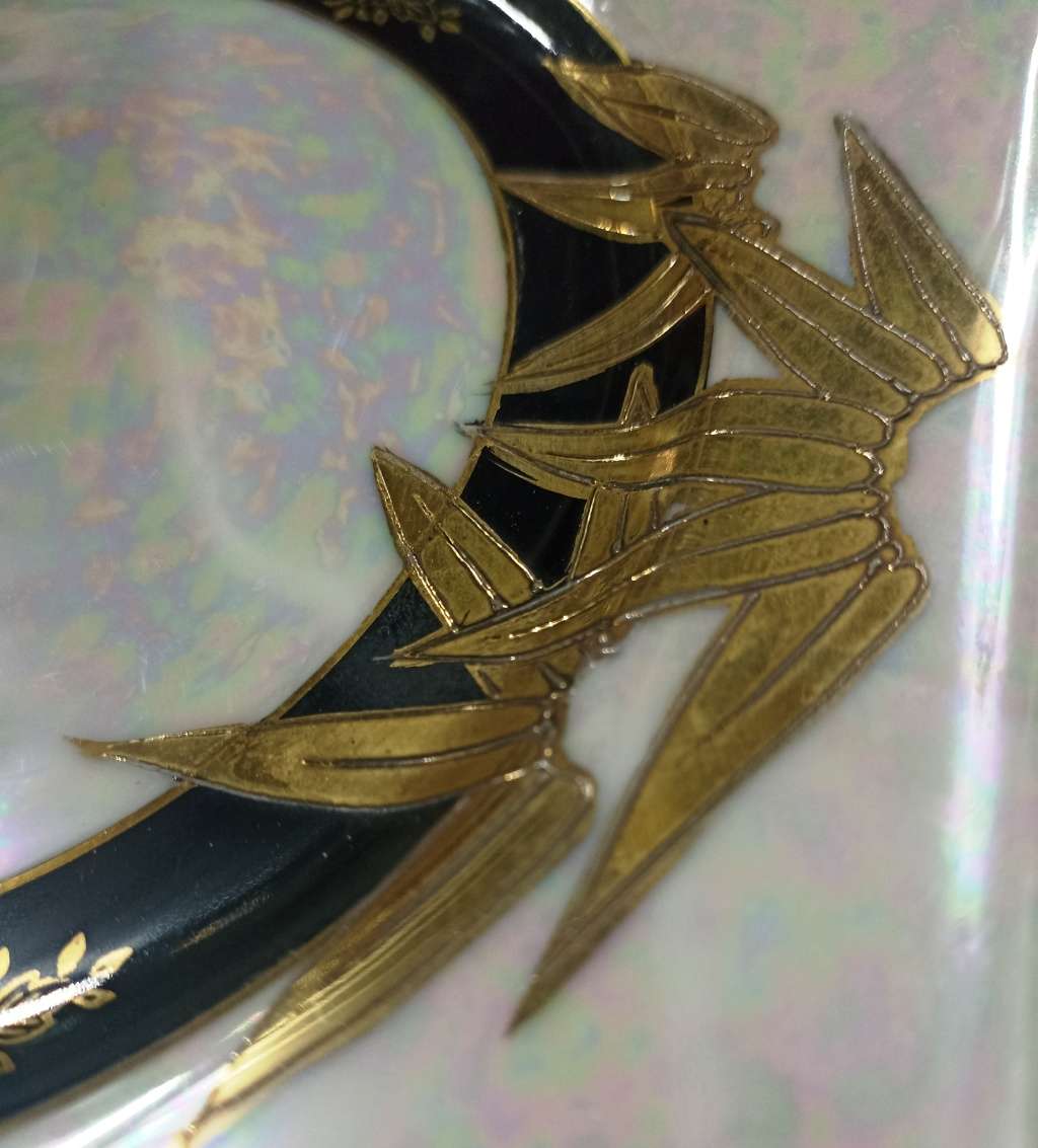 Beautiful Mother of Pearl, Gold Embossed 24 piece Joyale Fine China Hand Pained Patt.no 9153 Tea set