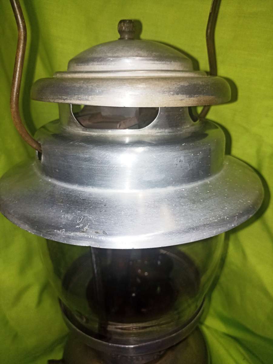 Vintage Coleman 238B Rapid-Light Lantern 1951-Very rare-Working