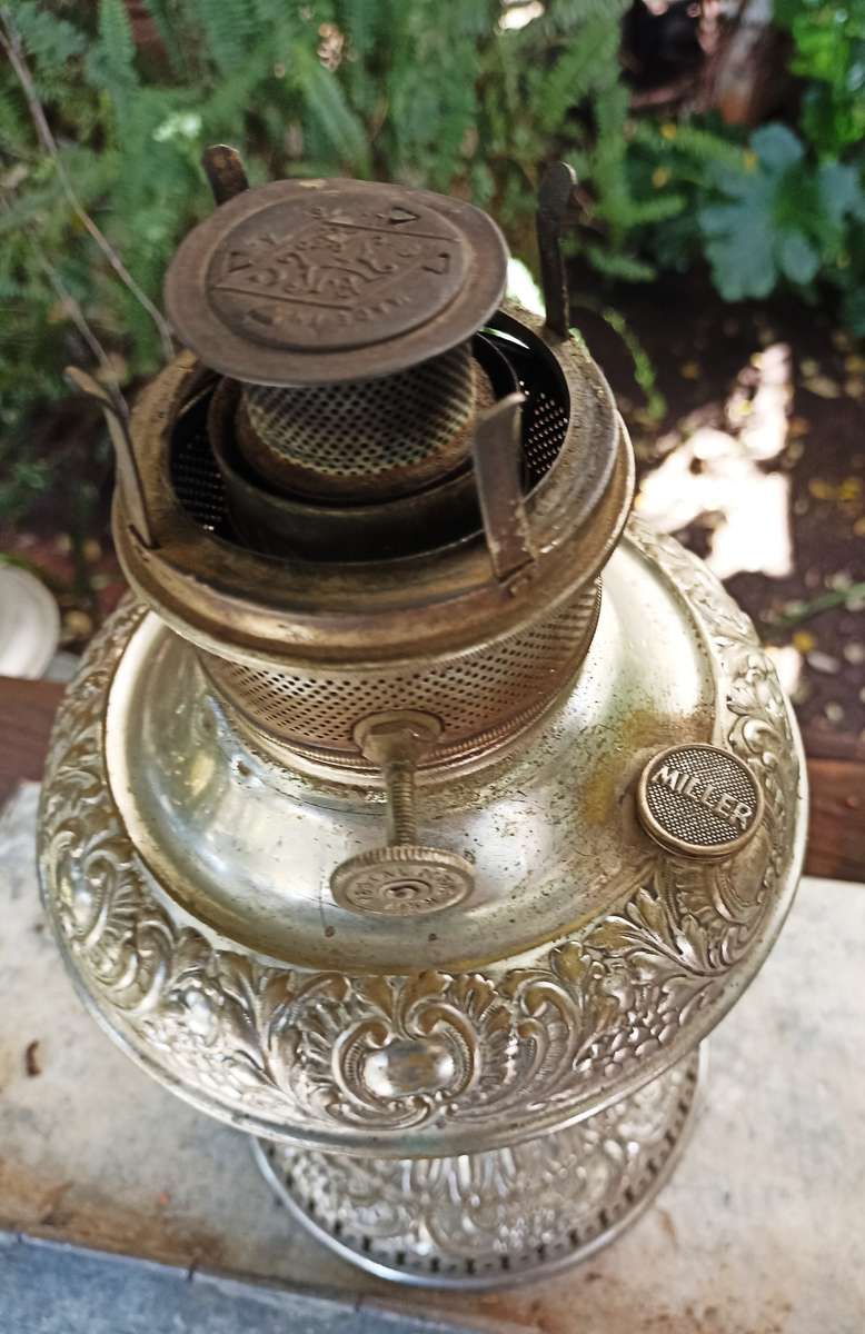 Beautiful Victorian Miller & Co heavily Embossed `Juno` Oil Lamp