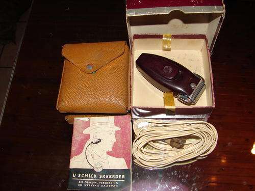 Schick Electrical Razor