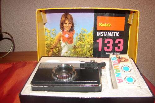 Kodak 133 Instamatic Camera in original box and 3 Sylvania 4 way flashcubes