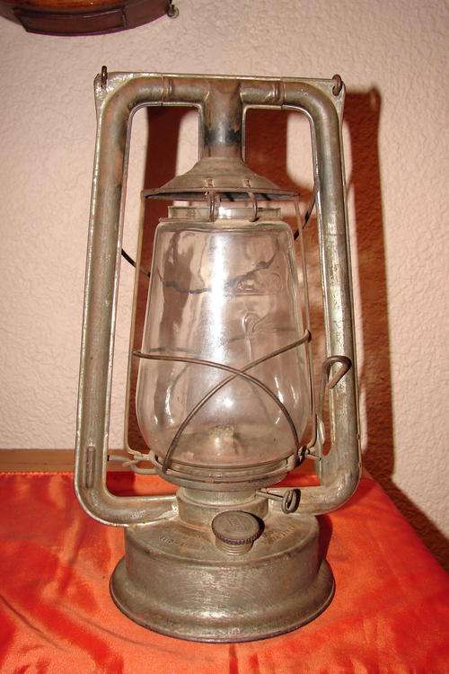 Vintage Chalwyn Pilot Latern