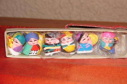 Set of 6 Porcelain Christmas Tree decoration figurines in original box - height 3cm