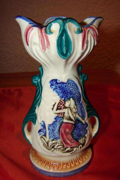 Art Deco Vase - Height 17cm