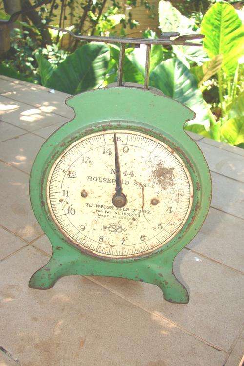 Antique No 44 Household Salter Scale 14lb x 1oz-Pro Pat. no 30819/32-working-without bucket