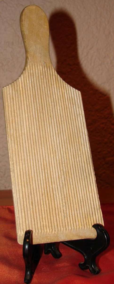 Vintage Butter Paddle - Lenght 22cm and width 8.5cm