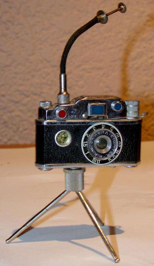 Vintage KKW Camera Lighter 1948`s-1960`s-working order-Size 6cm x 4cm-H on tripot 9cm