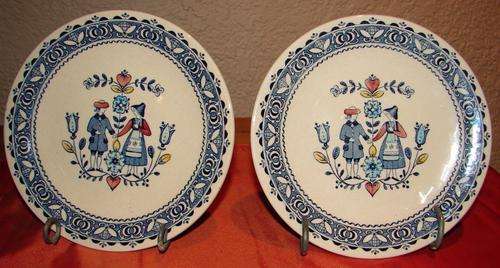 2 x Johnson Brothers Hearts & Flowers Cake Plates-Dia. 16cm