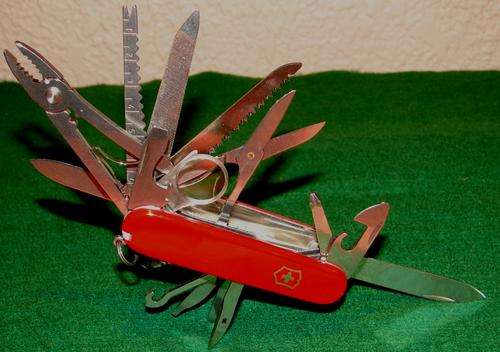 Victorinox Officier Suisse Pocket Knive-9,1cm, 16 different tools/functions-Swiss Made