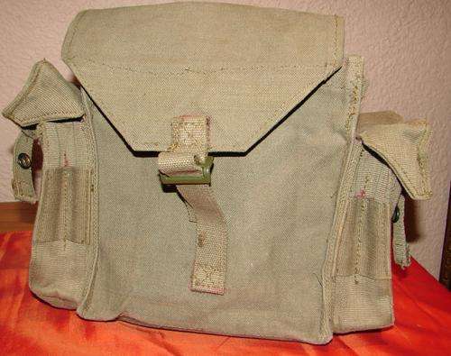 Army Bag With pockets on the side no 2 - In good condition-Size 30cm x 30cm