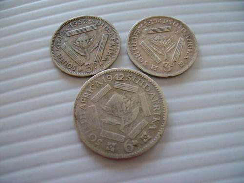 NICE S.A. SET 1941;1952 TIKKIES '3D' + 1942 6 PINS '6D' ONE BID PLEASE READ DESCRIPTION