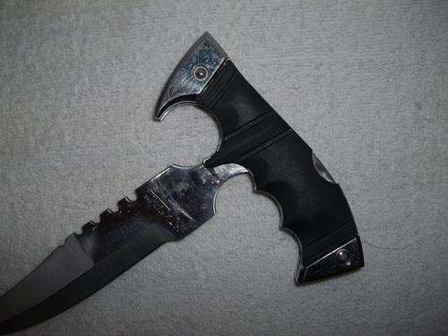 "Wicked" Different Lock-blade knife in pouch