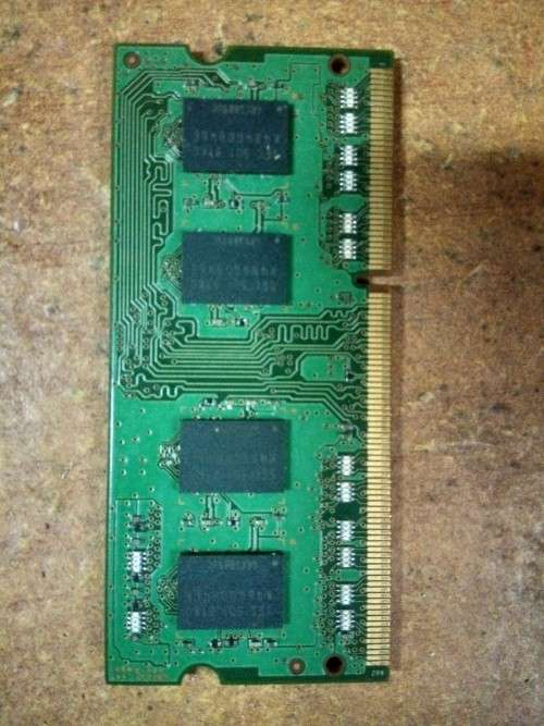 SAMSUNG 4GB LAPTOP RAM
