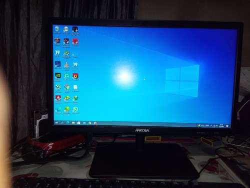 Mecer A2057H 19.5-inch HD LED Monitor (Resolution: 1600 x 900)