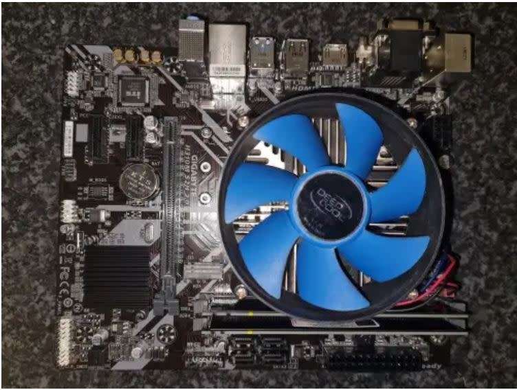 Gigabyte H310M , Core I5 8500T + 16GB RAM combo