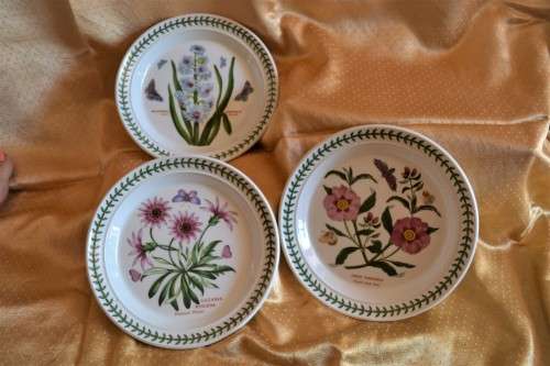 3 Port Meirion medium size plates