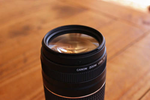 Canon EF 75-300mm 1:4-5.6 III Telephoto zoom lens