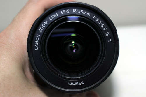 Canon EF-S 18-55mm 1:3.5-5.6 IS II + lens hood