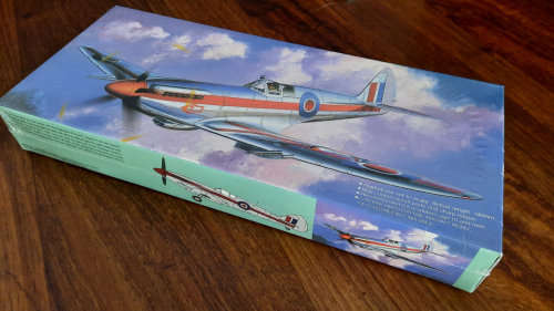 Fujimi 1/72 Spitfire F.Mk.14C `Air Race`