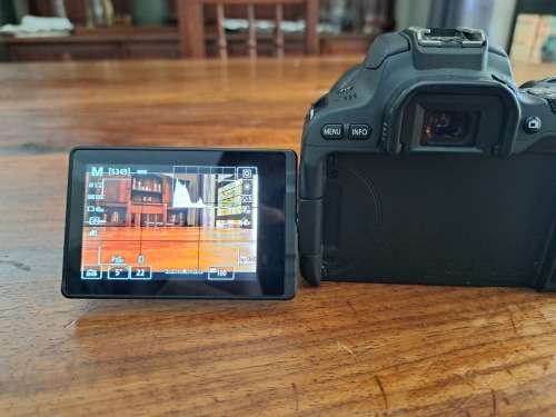 Canon 200D body-only (PLEASE READ)