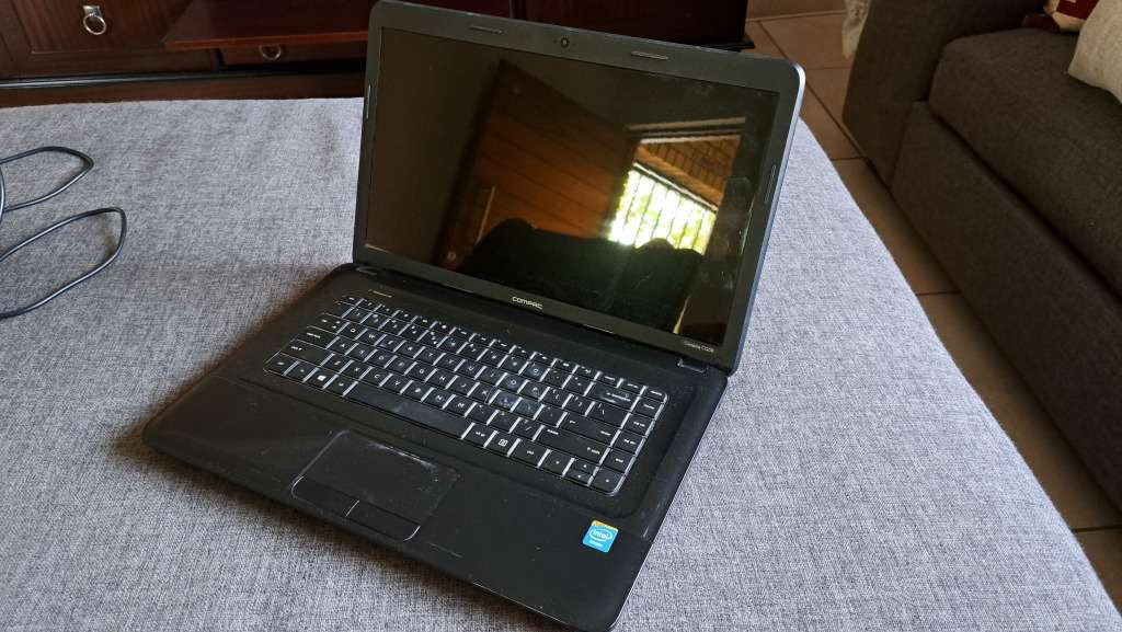 Compaq CQ58 notebook (please read)